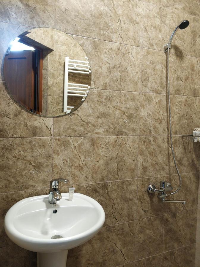 Favourite Apartment Sighnaghi Luaran gambar
